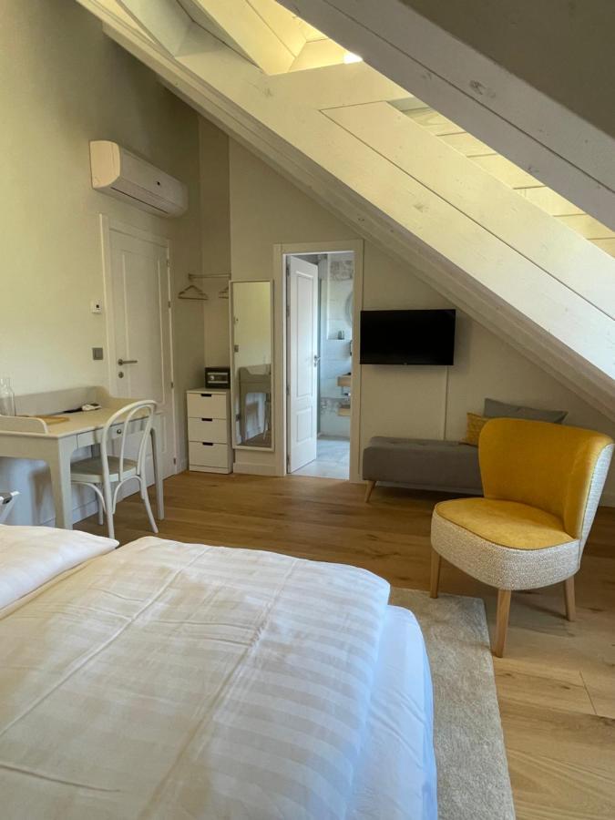 Hotel Boutique Finca Esencial Villafranca Del Bierzo Exterior photo